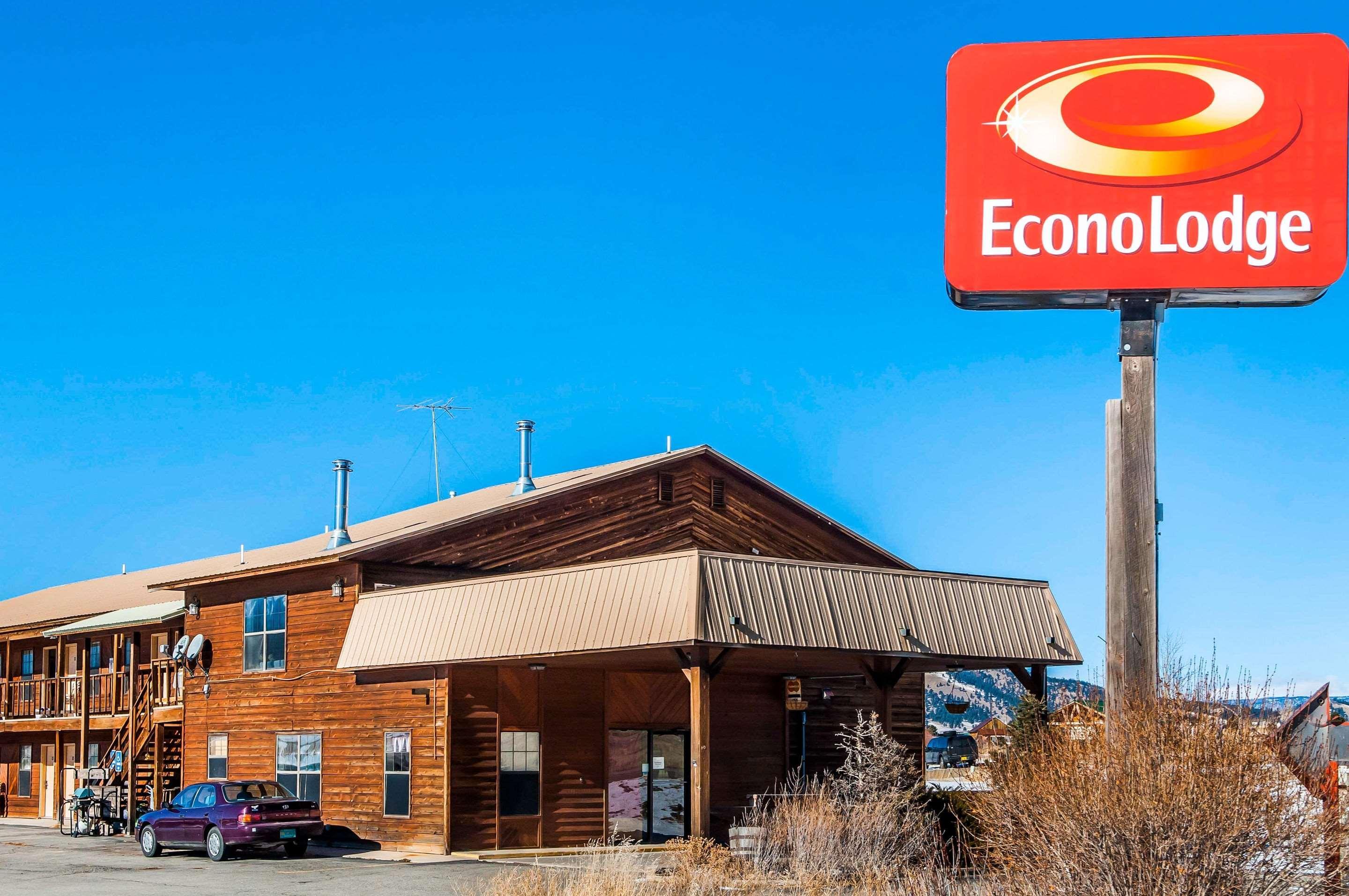 Econo Lodge Eagle Nest Eksteriør billede