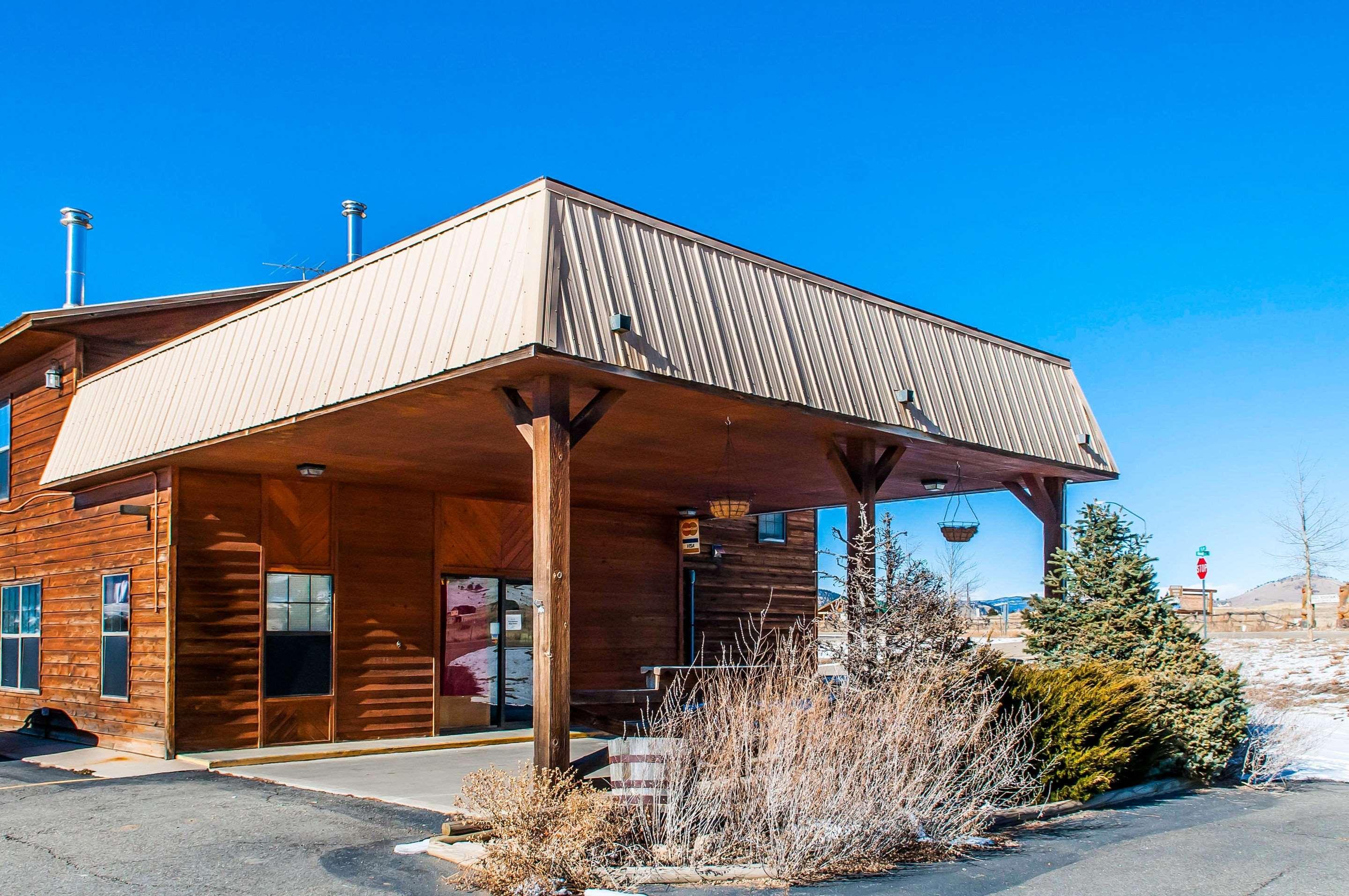 Econo Lodge Eagle Nest Eksteriør billede